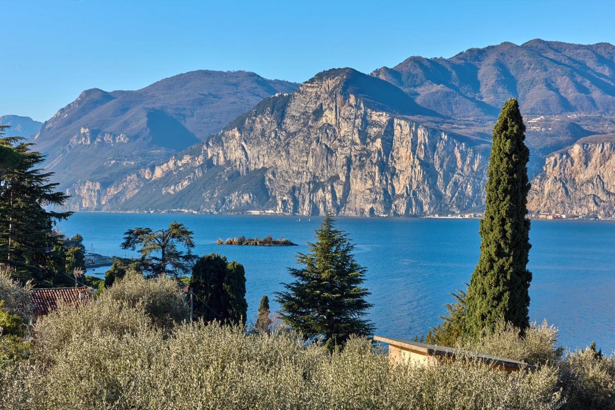 Lalla House Μαλτσεζίνε Εξωτερικό φωτογραφία